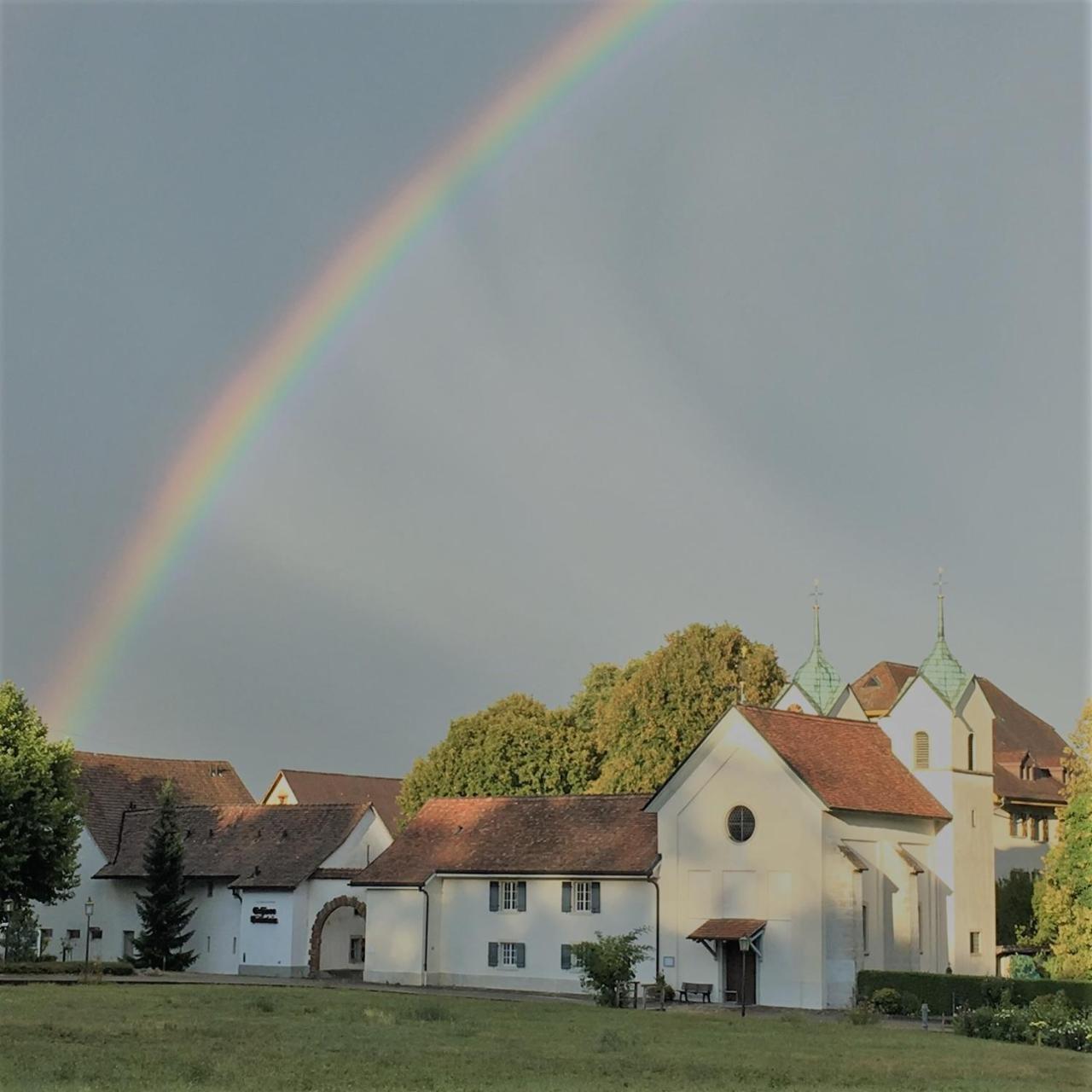 Schloss Bottstein Hotell Exteriör bild